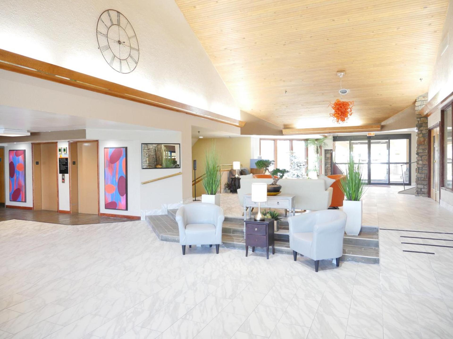 Inn at Grand Glaize photo 39