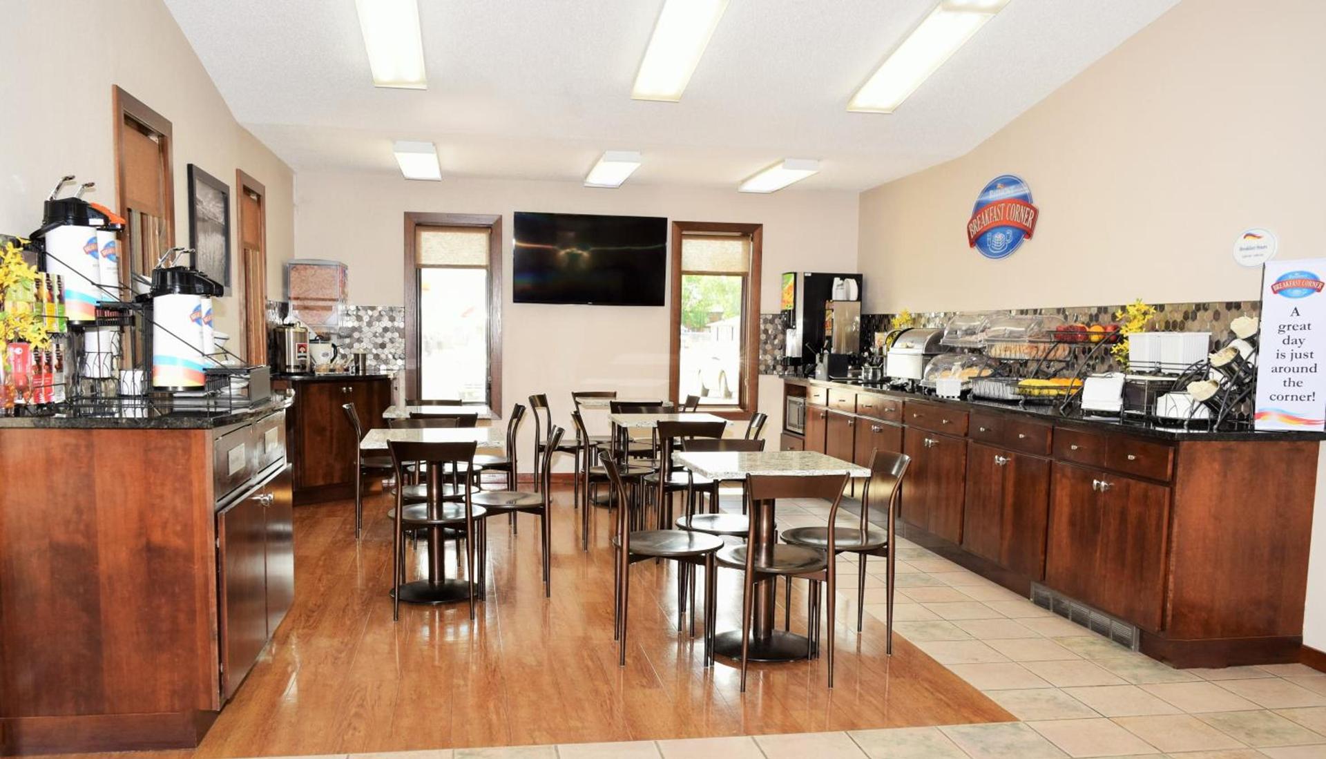 Baymont by Wyndham Pierre photo 20
