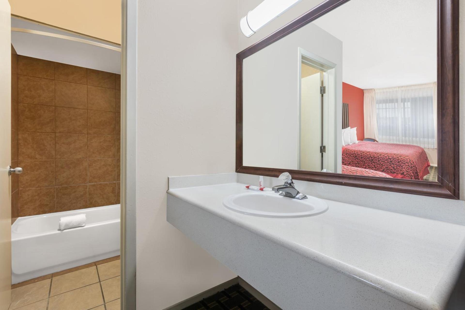 Howdy Hotel photo 32