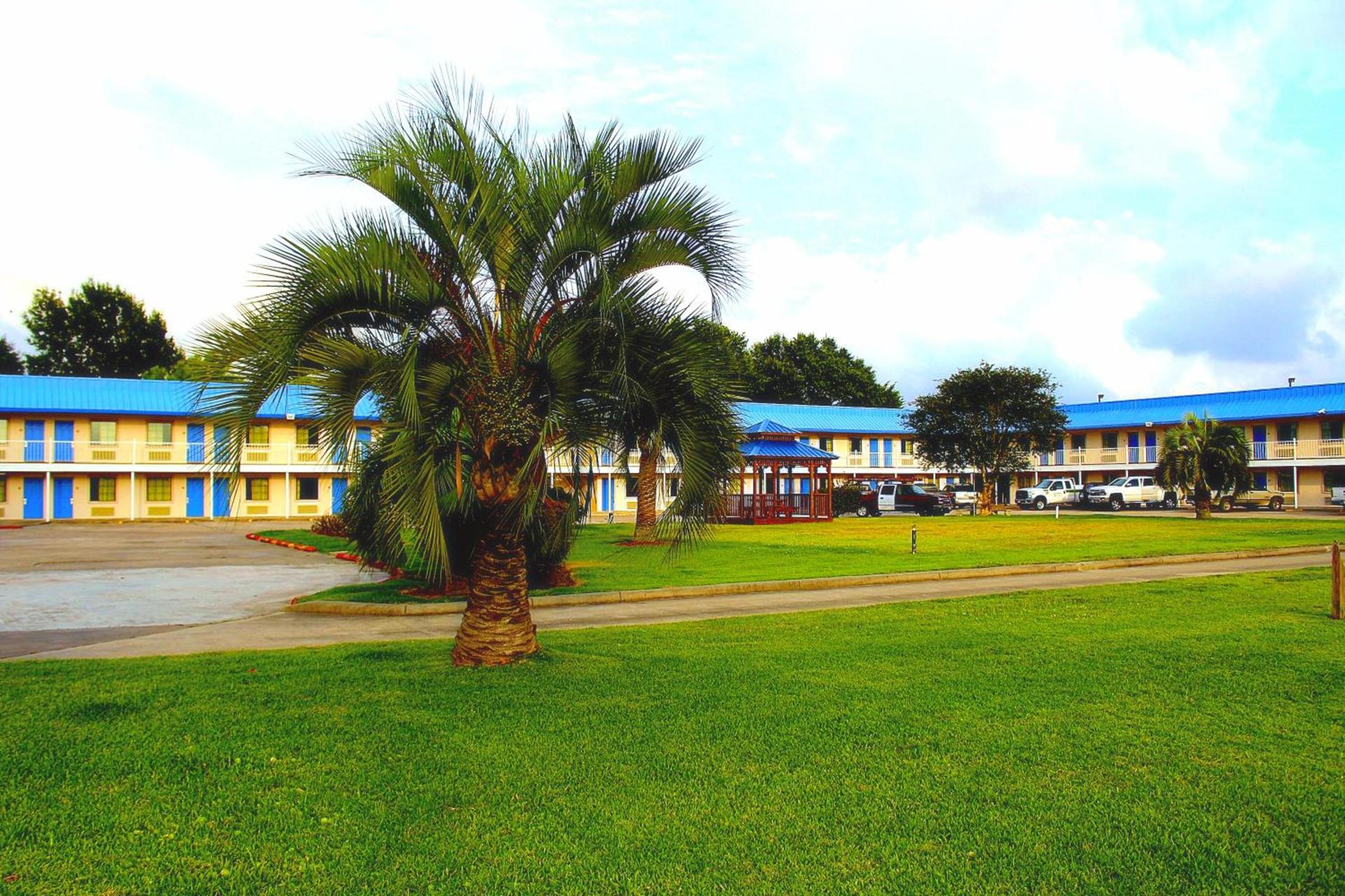 Motel 6-Winnie, TX photo 47