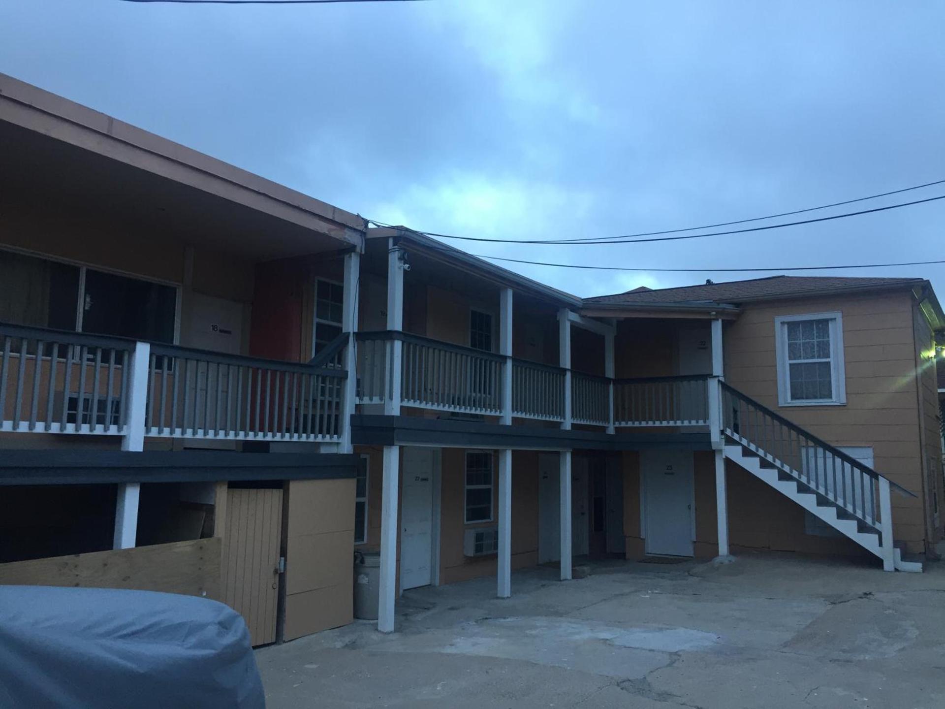 Surf Motel and Apartments photo 1