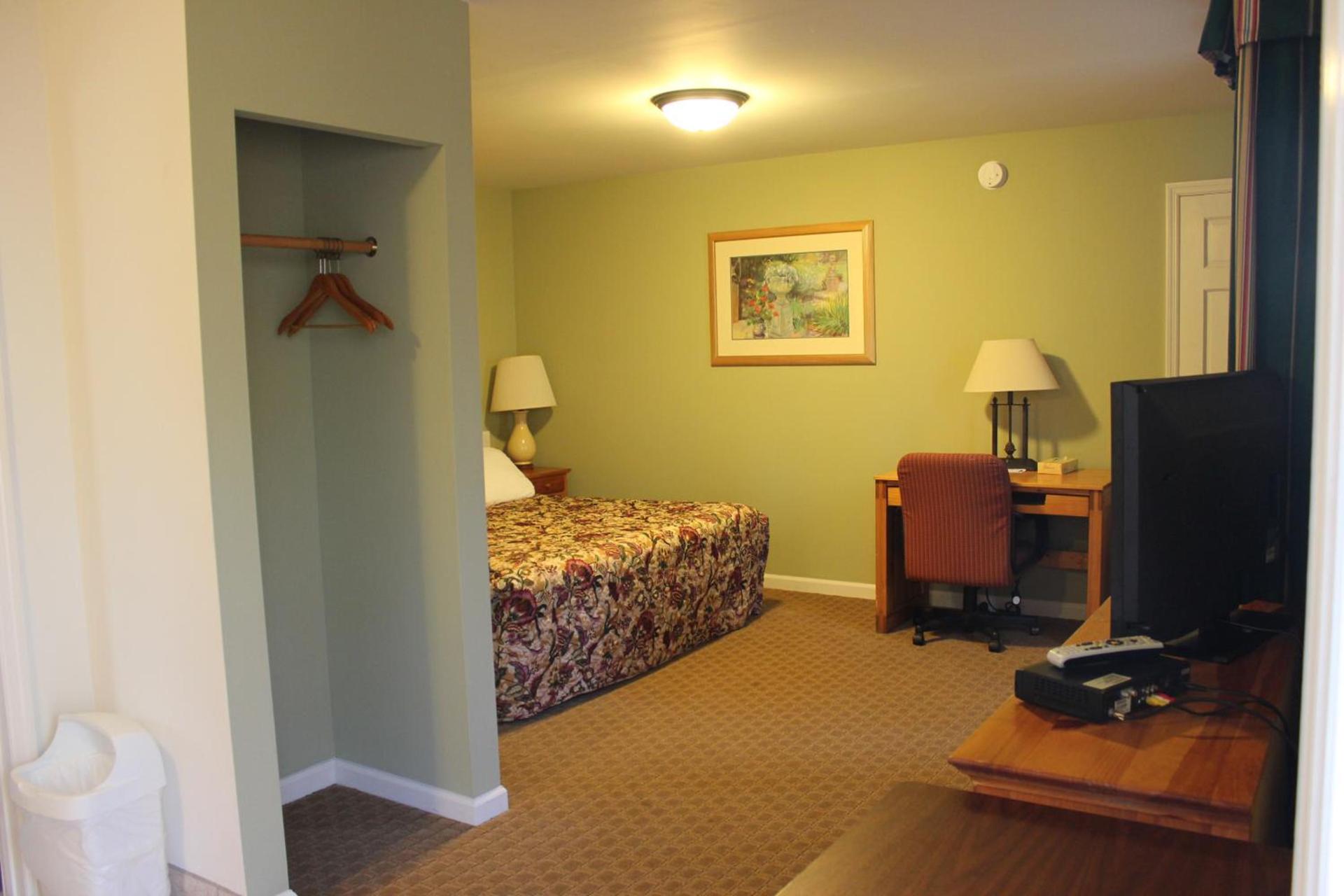 Heidi's Inn photo 2