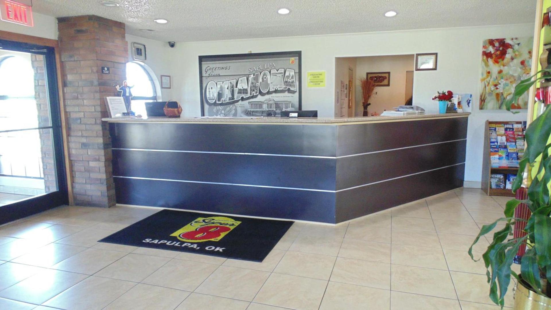 Super 8 by Wyndham Sapulpa/Tulsa Area photo 16