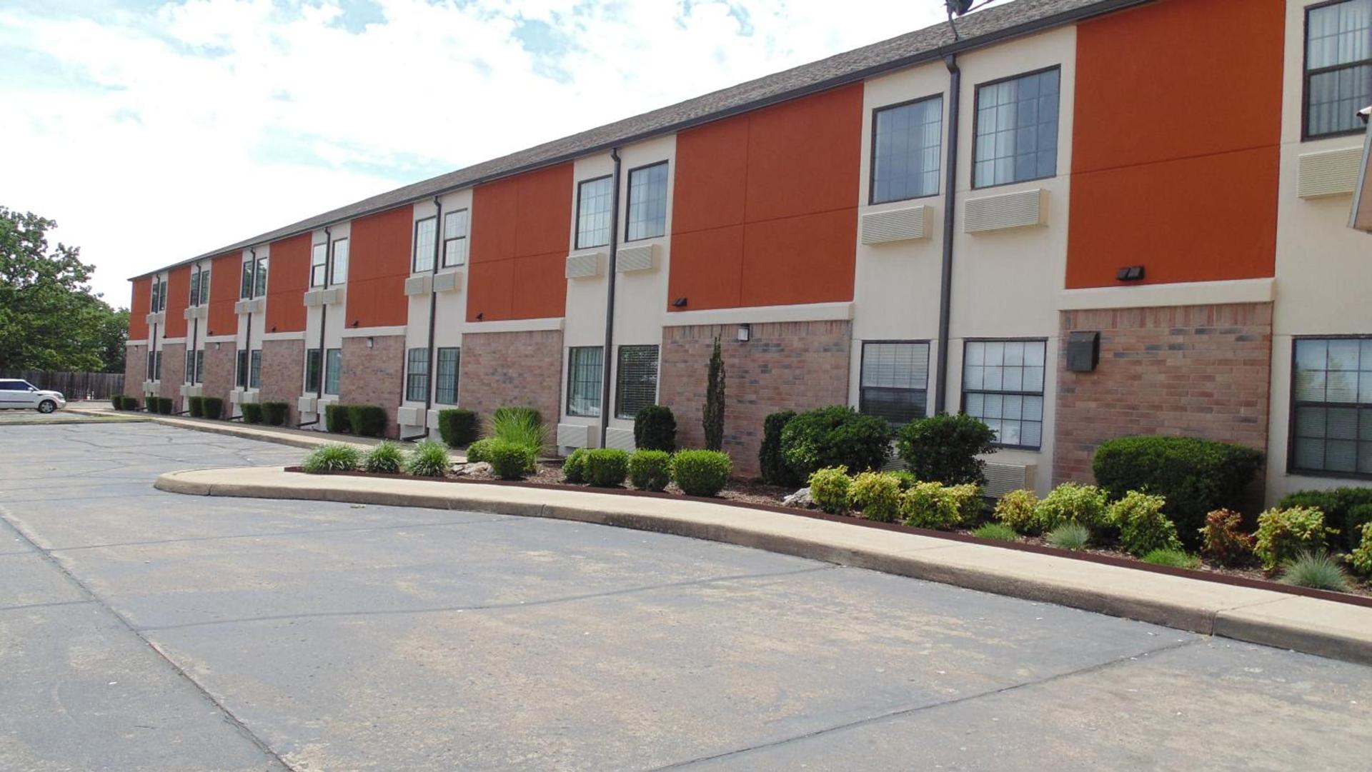 Super 8 by Wyndham Sapulpa/Tulsa Area photo 28