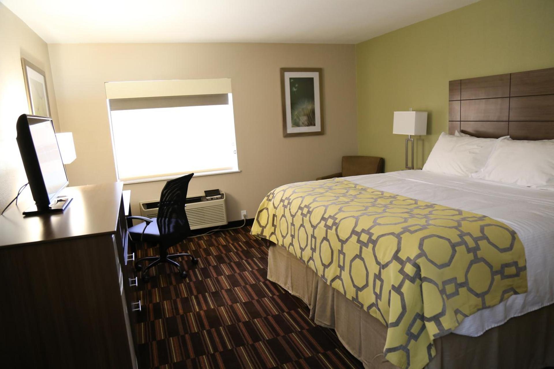 Baymont by Wyndham Plano photo 47