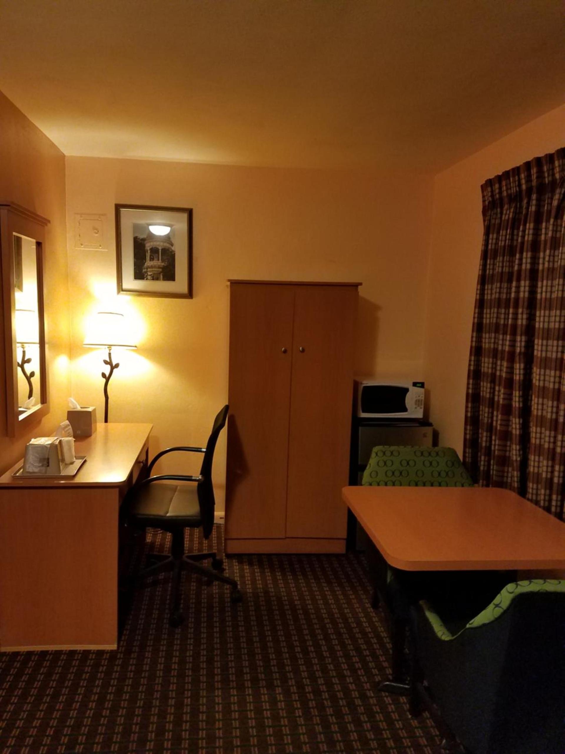 Scottish Inn - Okeechobee photo 2