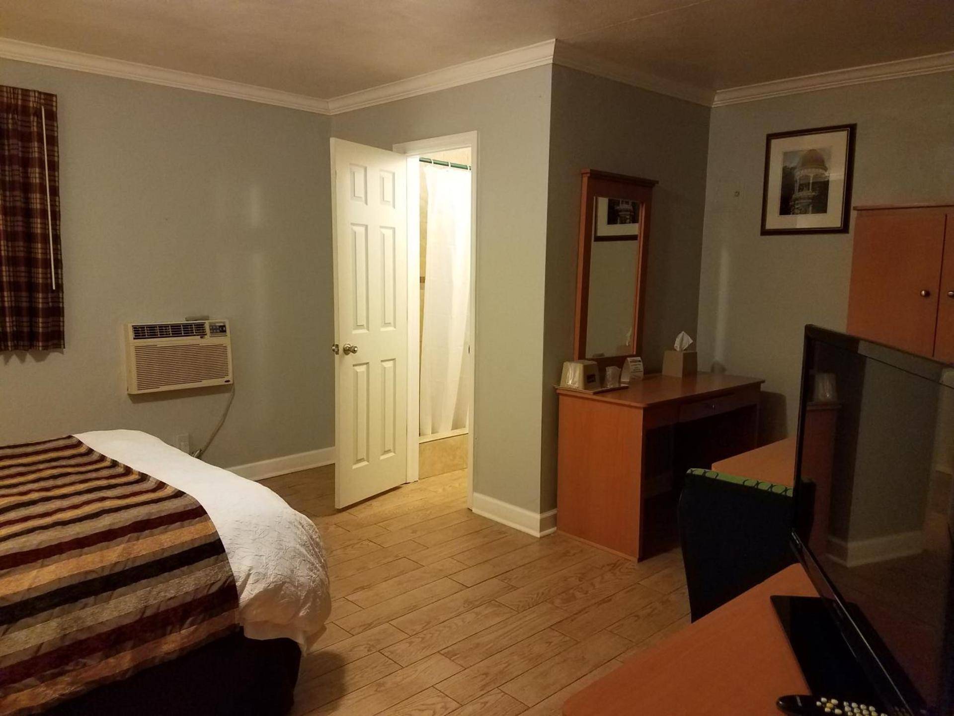 Scottish Inn - Okeechobee photo 9