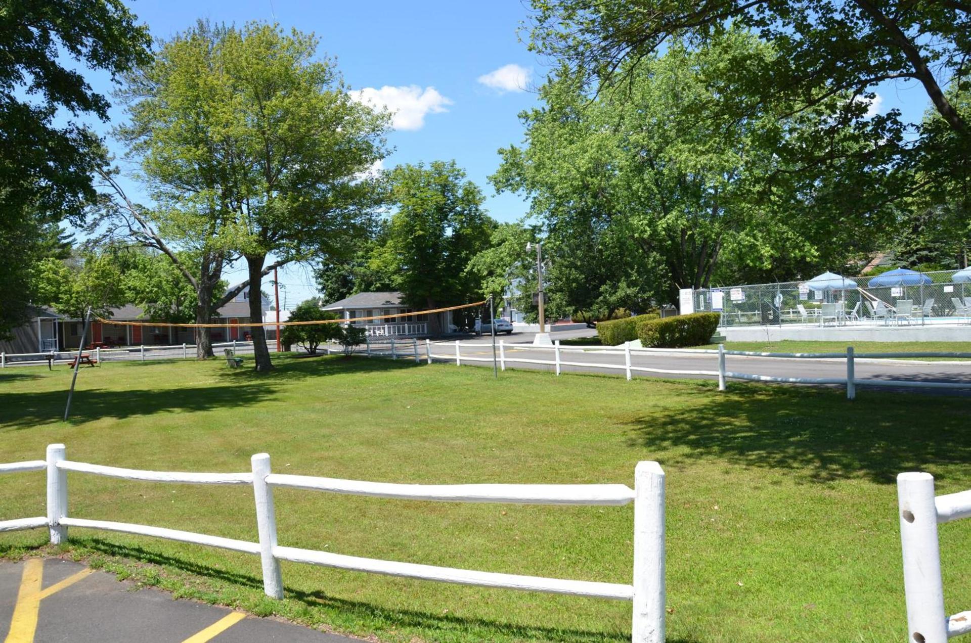 Beachway Motel photo 18