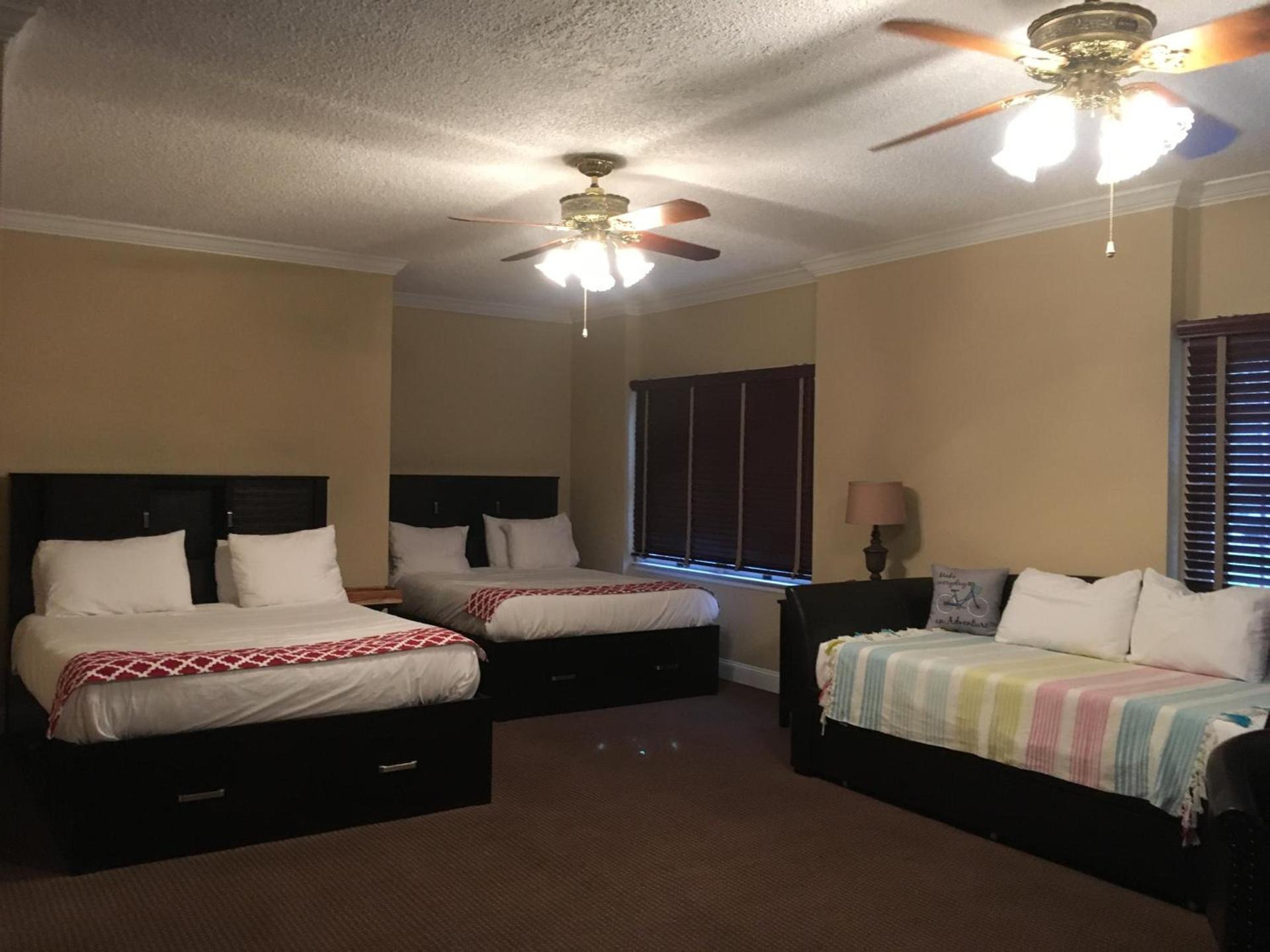 Colts Neck Inn Hotel photo 28