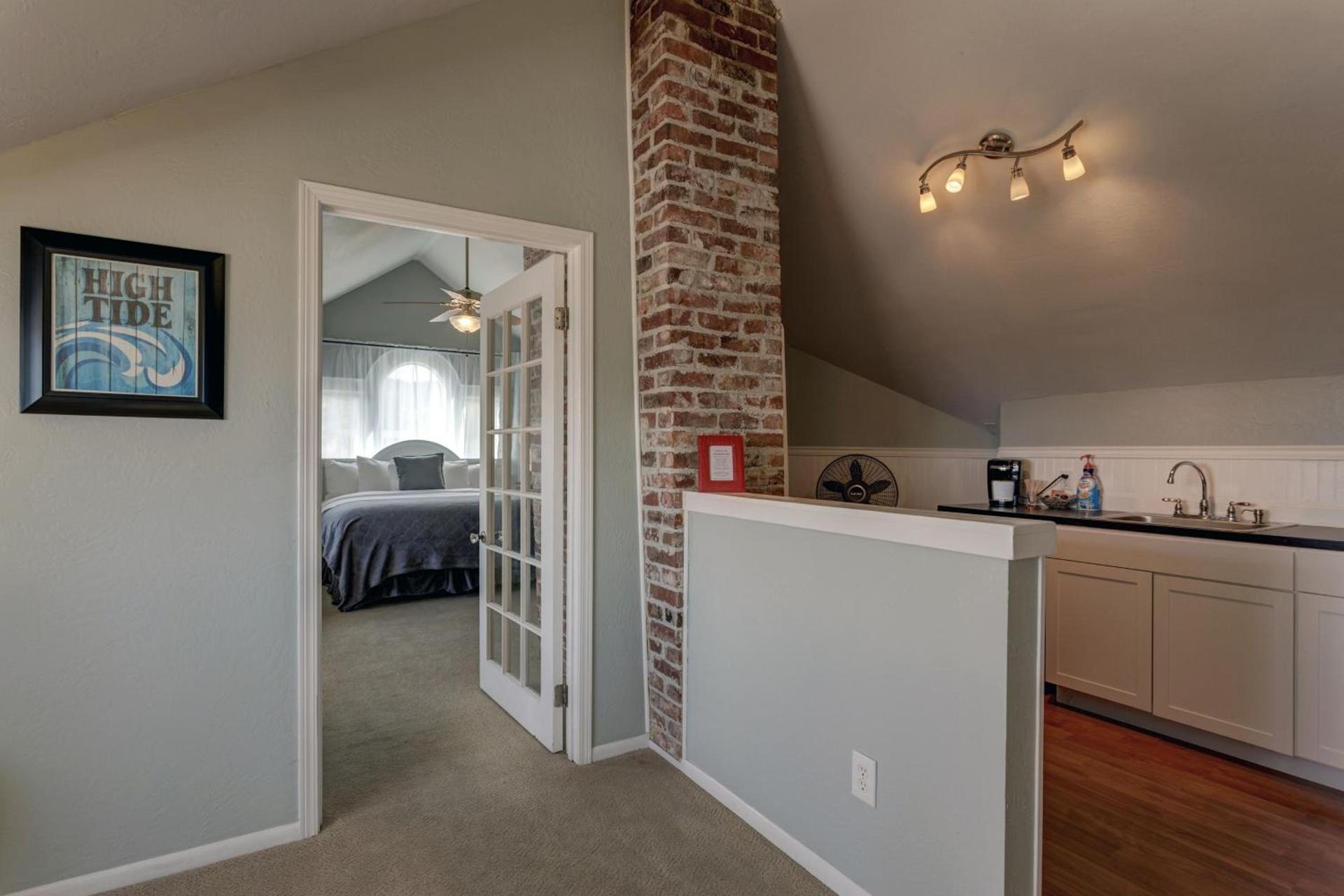 Nantucket Inn - Anacortes photo 30