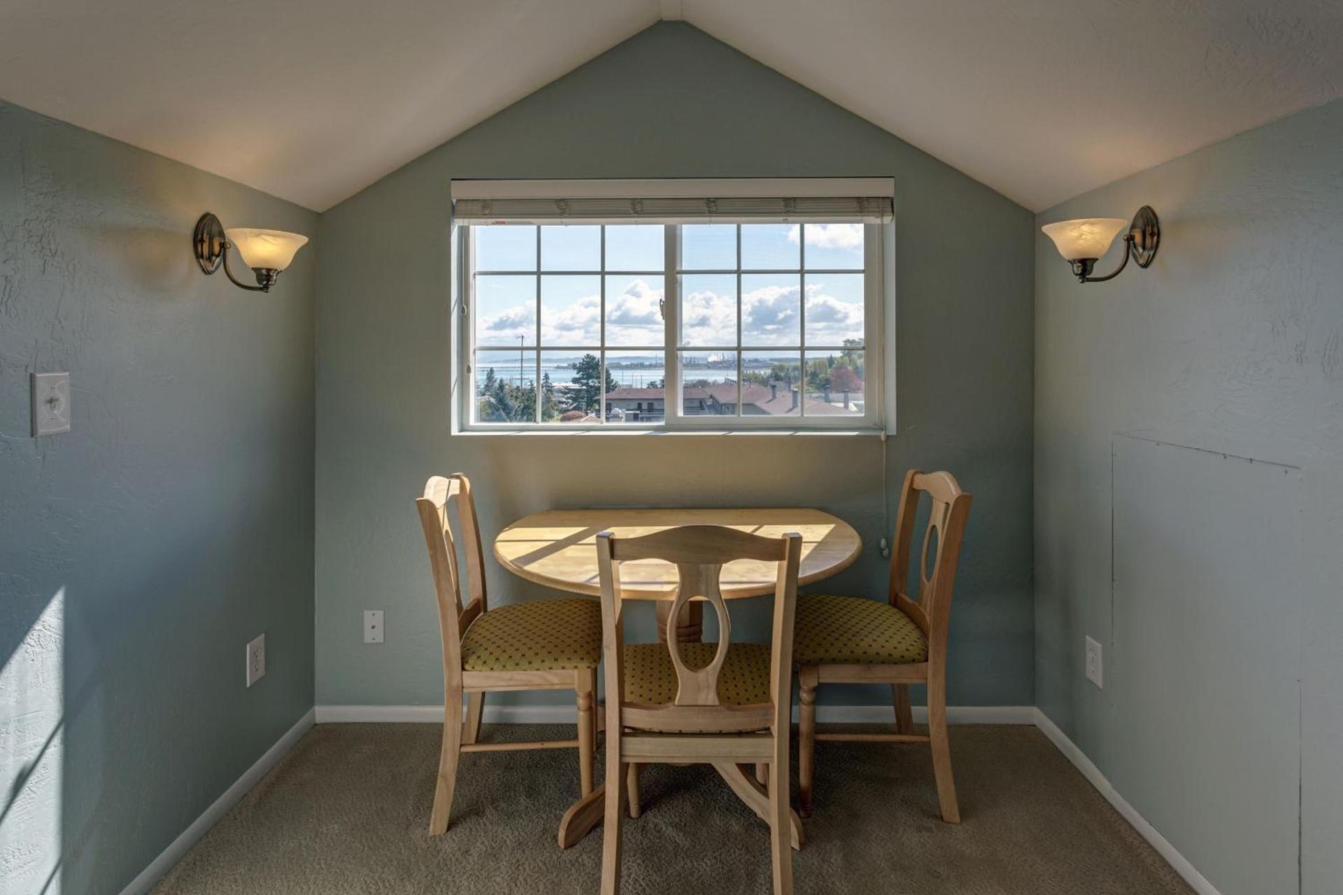 Nantucket Inn - Anacortes photo 28