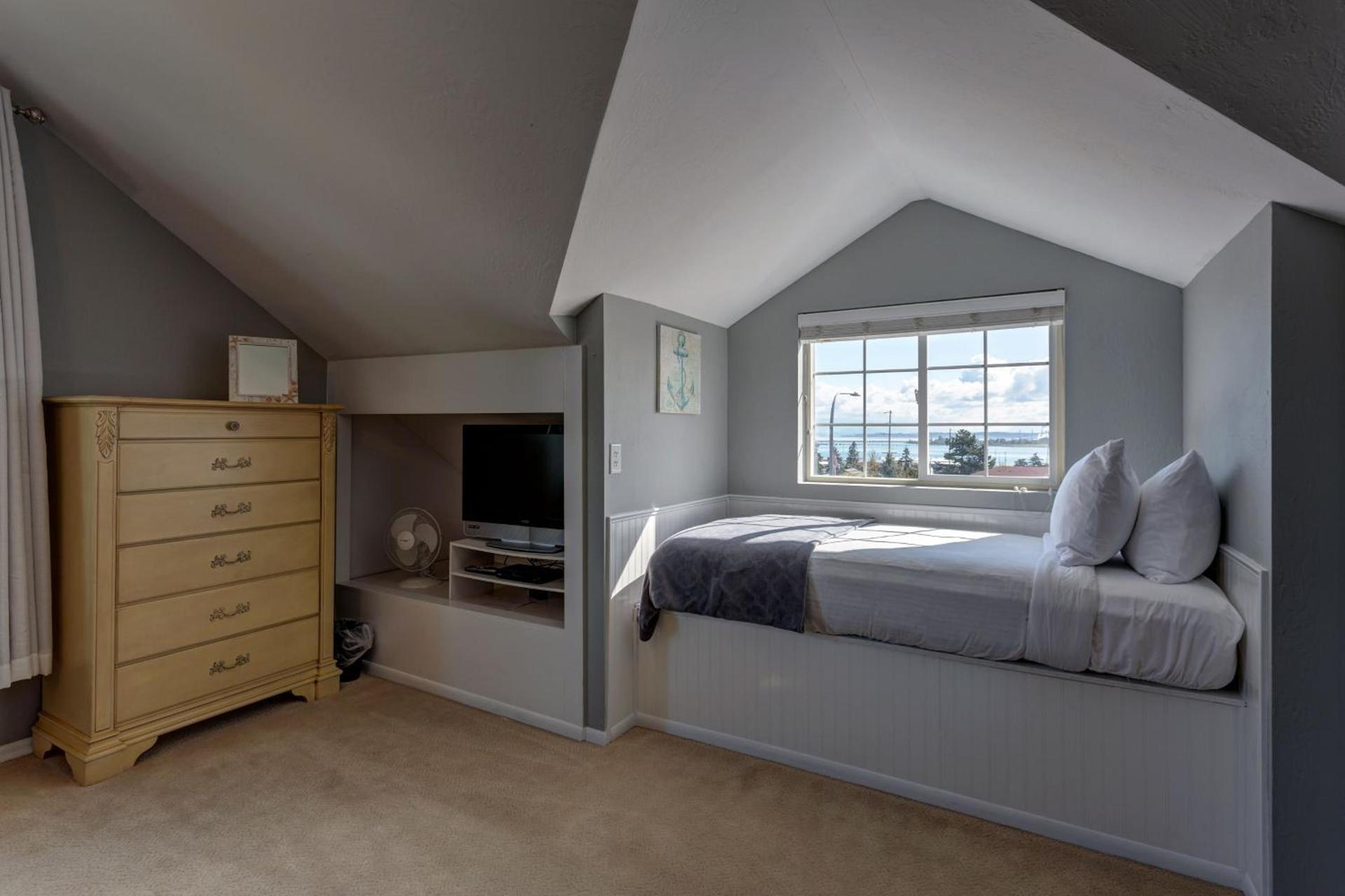 Nantucket Inn - Anacortes photo 15