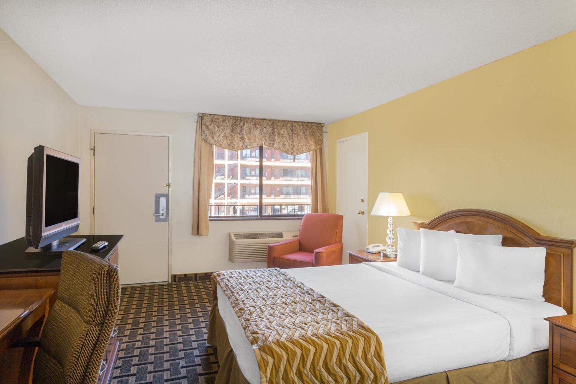 Travelodge by Wyndham Reno photo 24