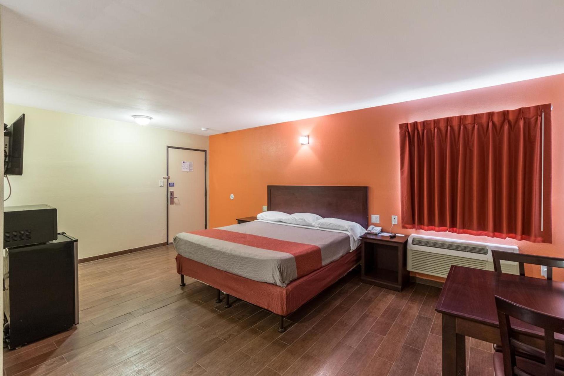 Motel 6-Blythe, CA - South photo 21