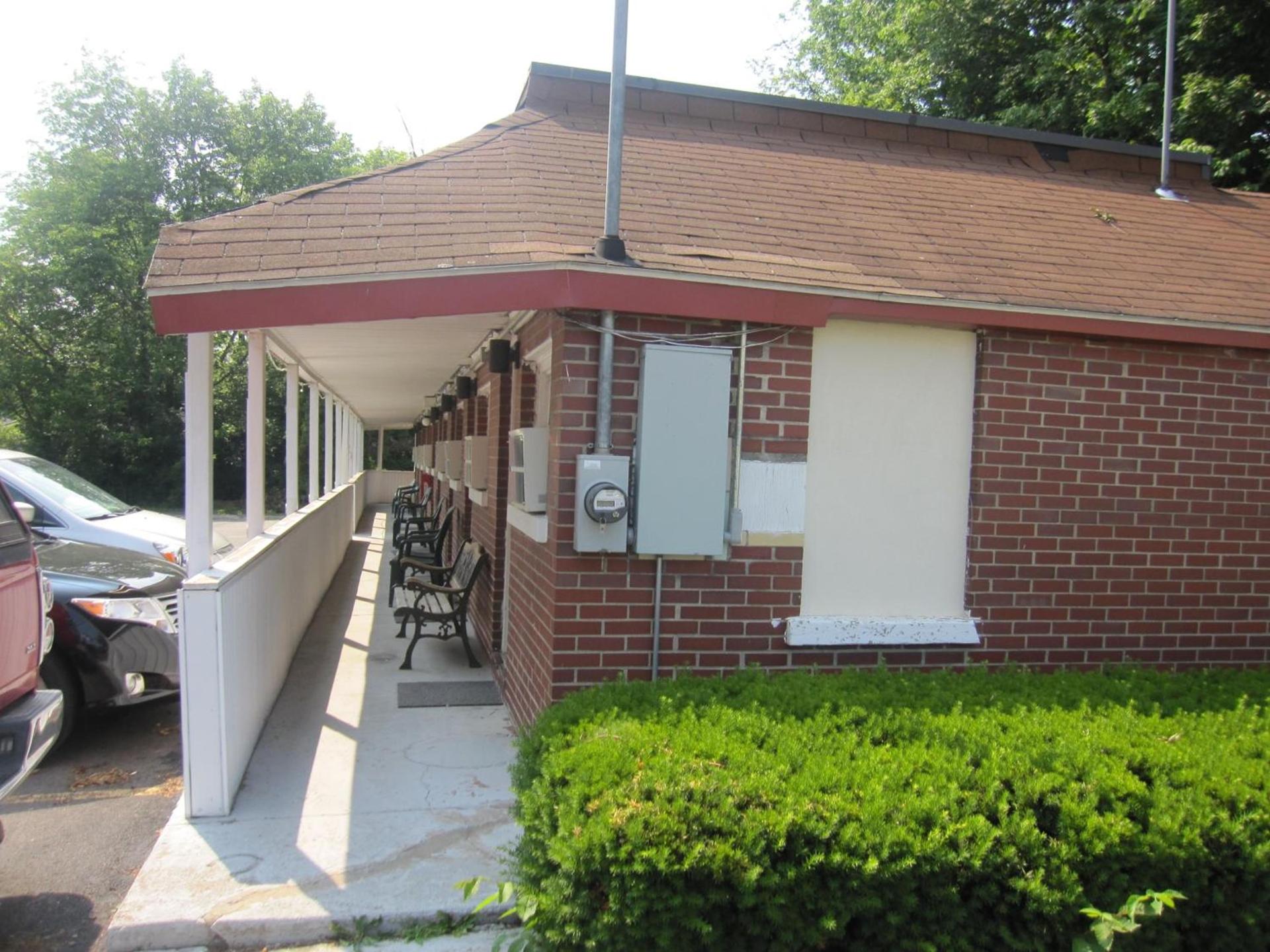 Pinecrest Motel photo 6
