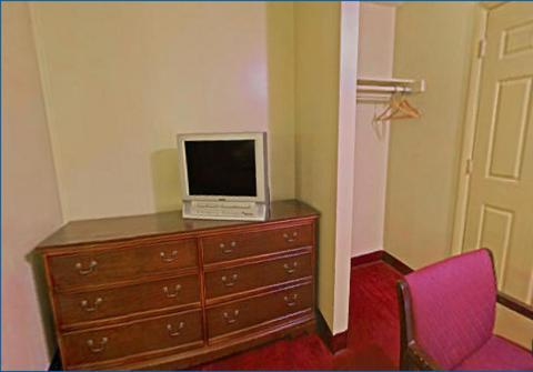 Rumford Motor Inn photo 15