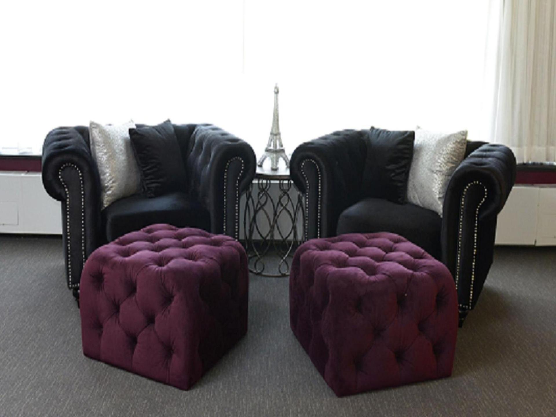 The Henson photo 15