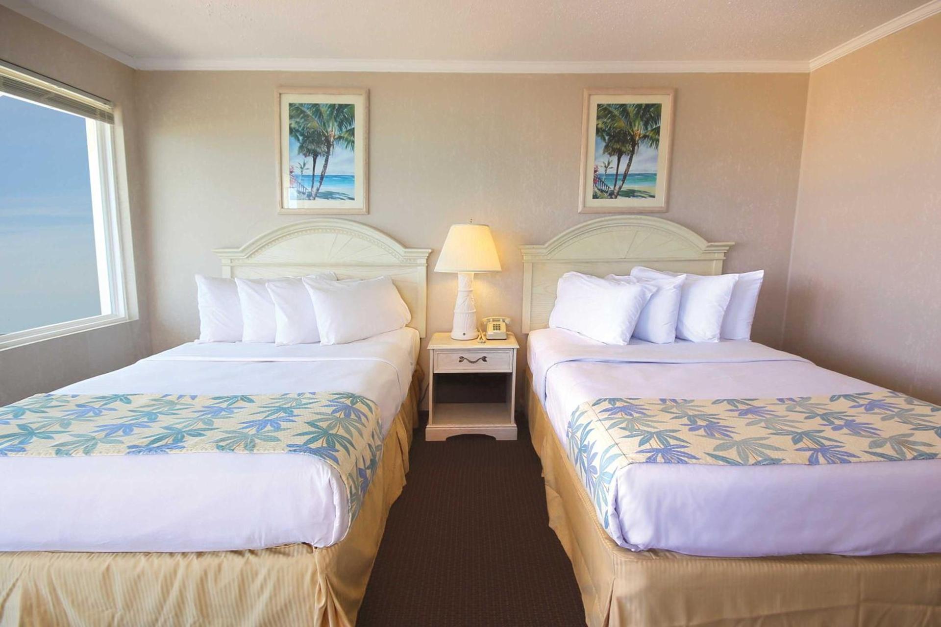 Seabonay Oceanfront Motel photo 9