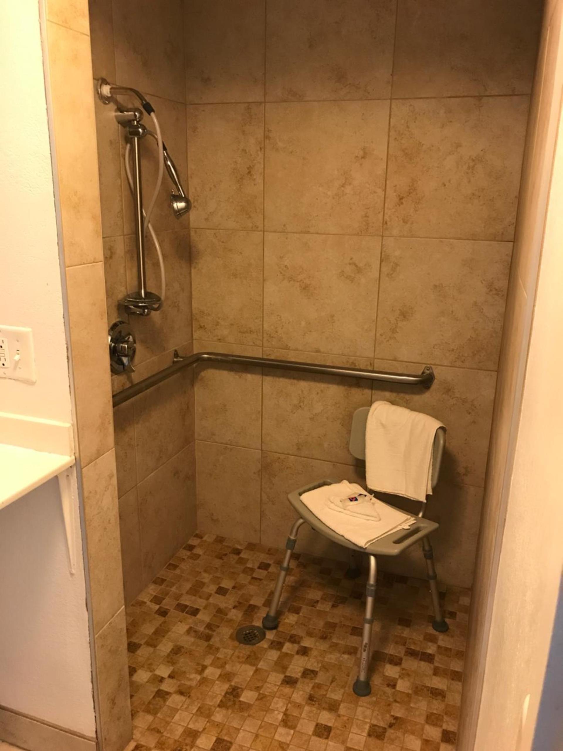 Motel 6-Des Moines, IA - North photo 23