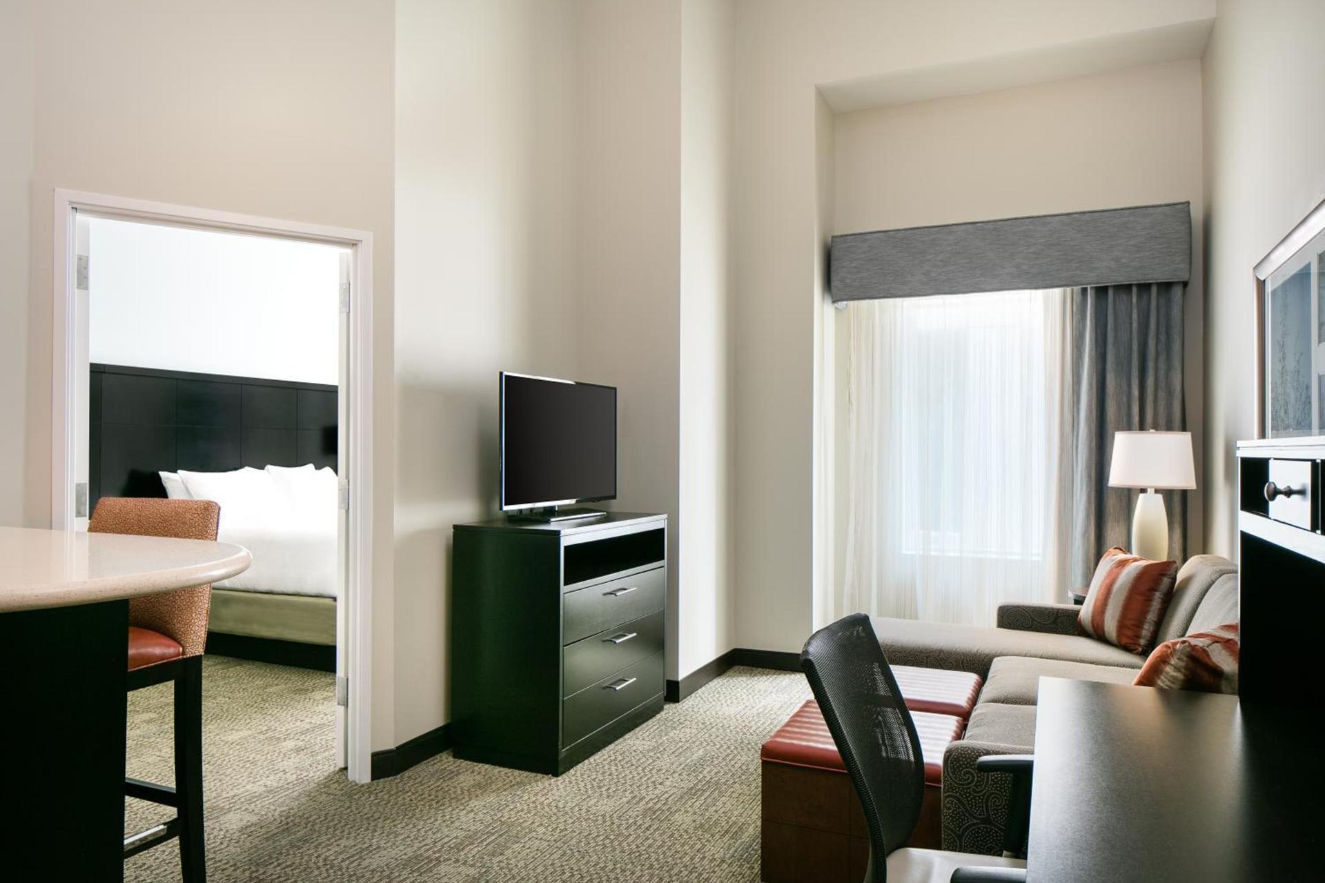 Staybridge Suites Des Moines Downtown by IHG photo 3