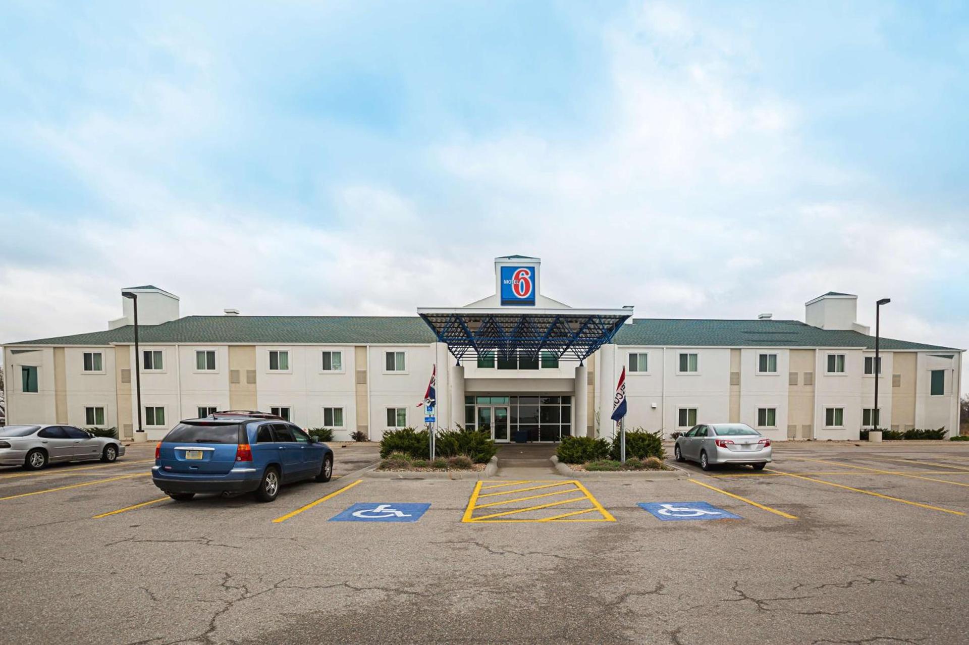 Motel 6-Grand Island, NE photo 2