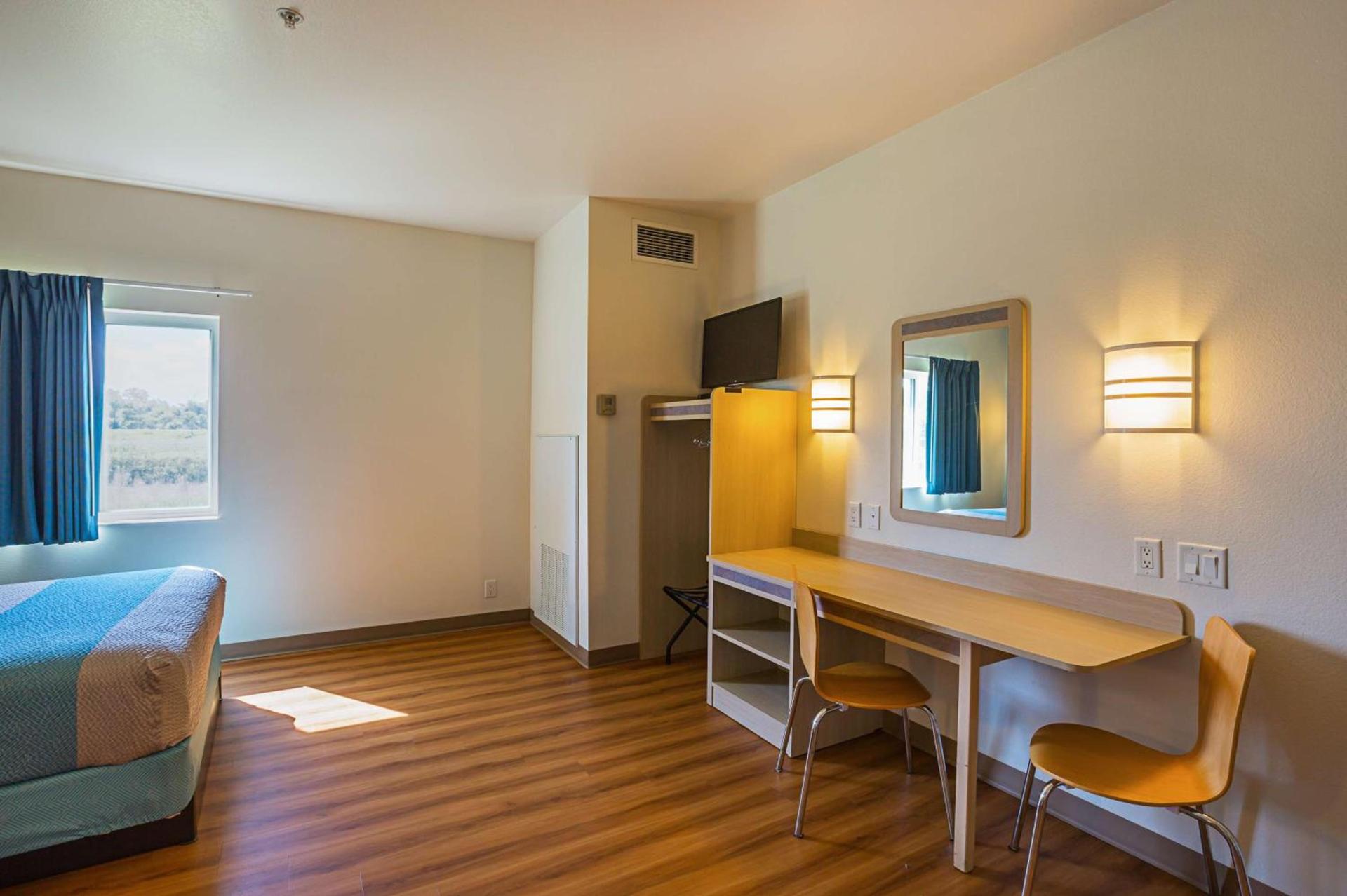 Motel 6-Grand Island, NE photo 8