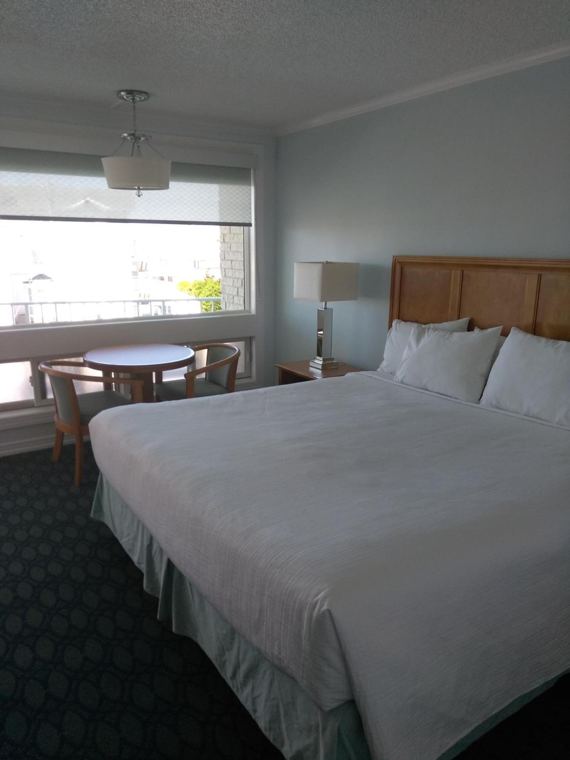 Sea Crest Inn photo 32