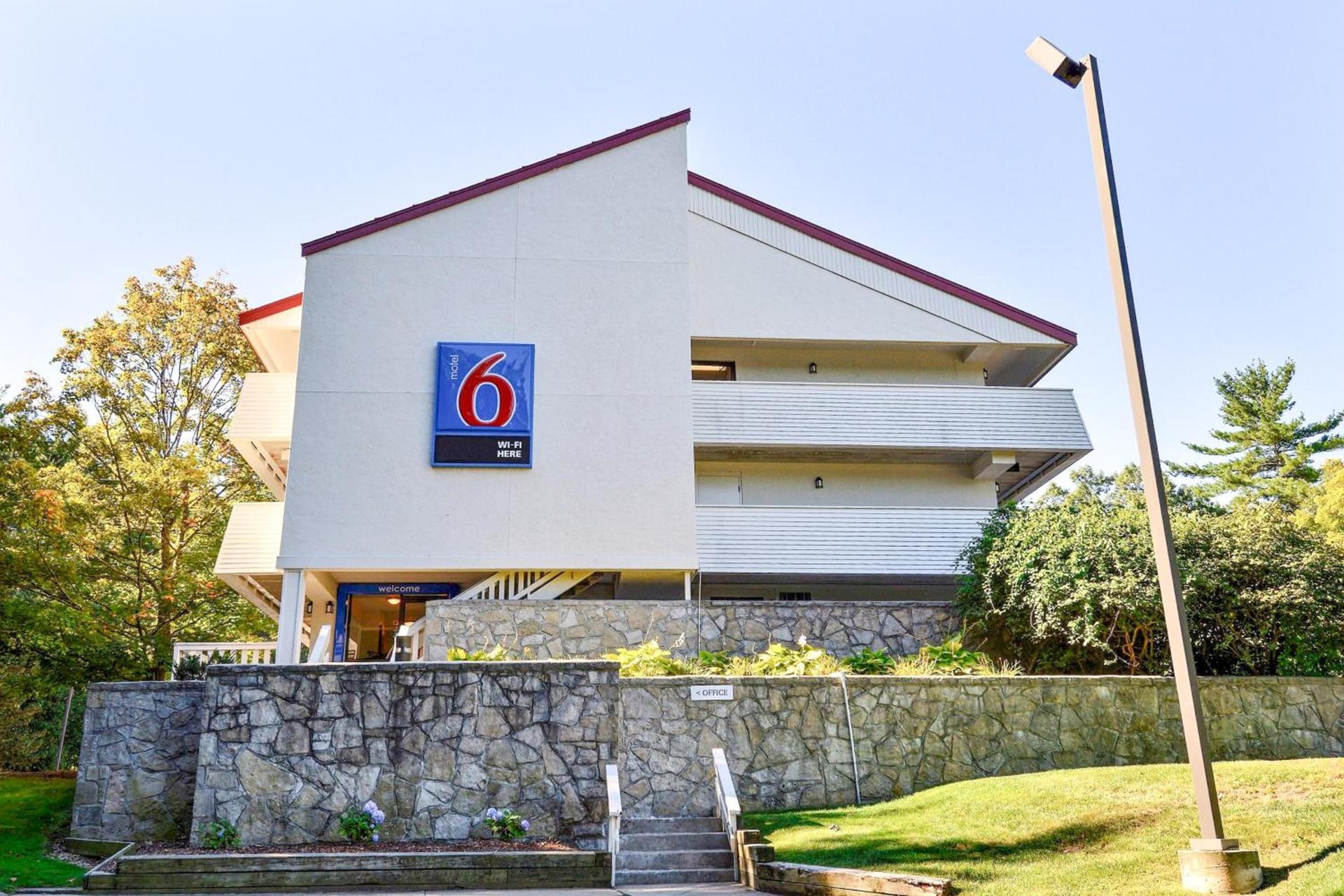 Motel 6-Nashua, NH - South photo 15