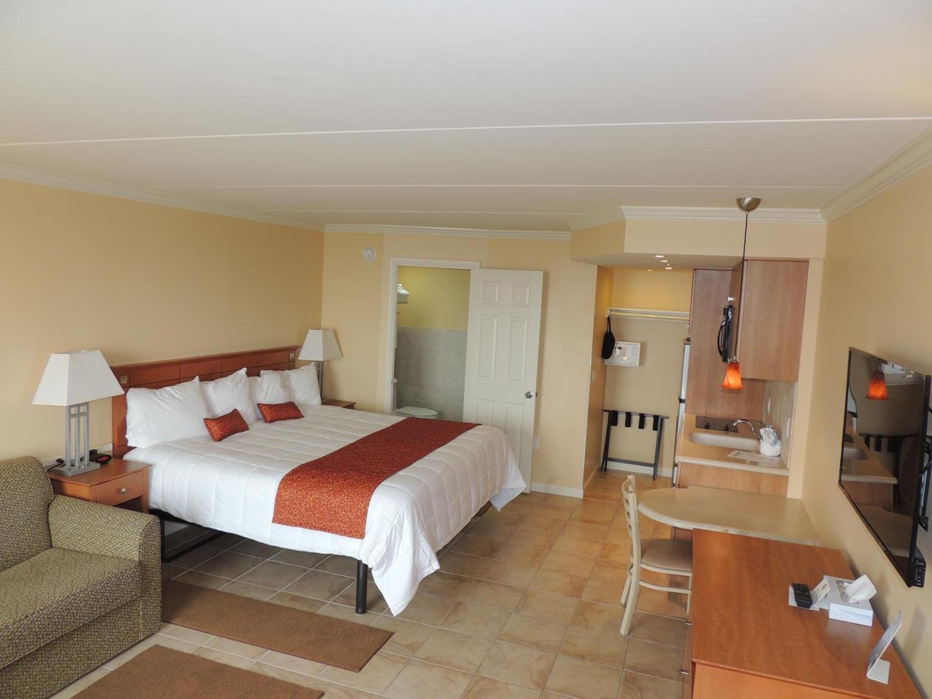 Fleur de Lis Beach Motel photo 49