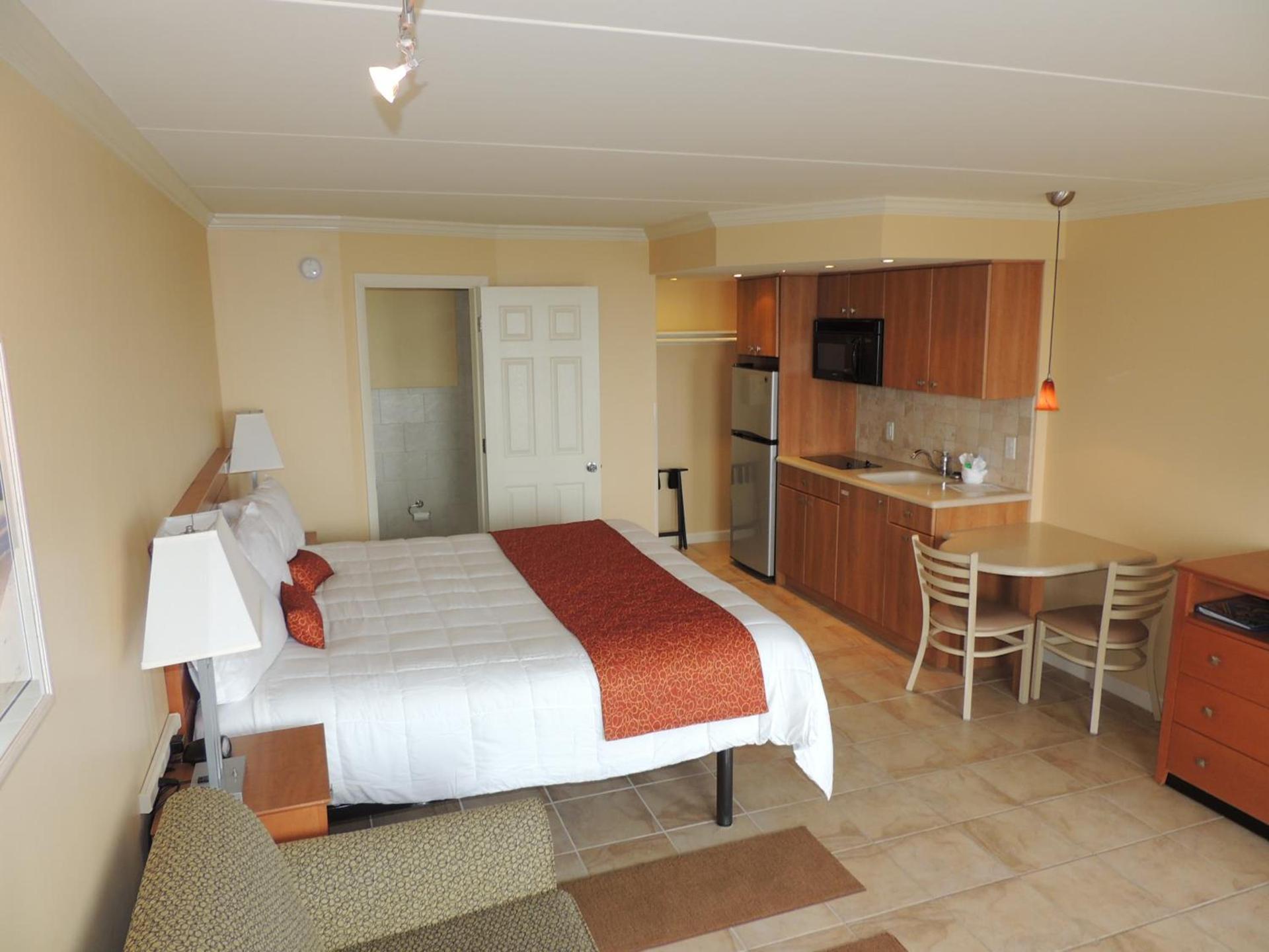 Fleur de Lis Beach Motel photo 53