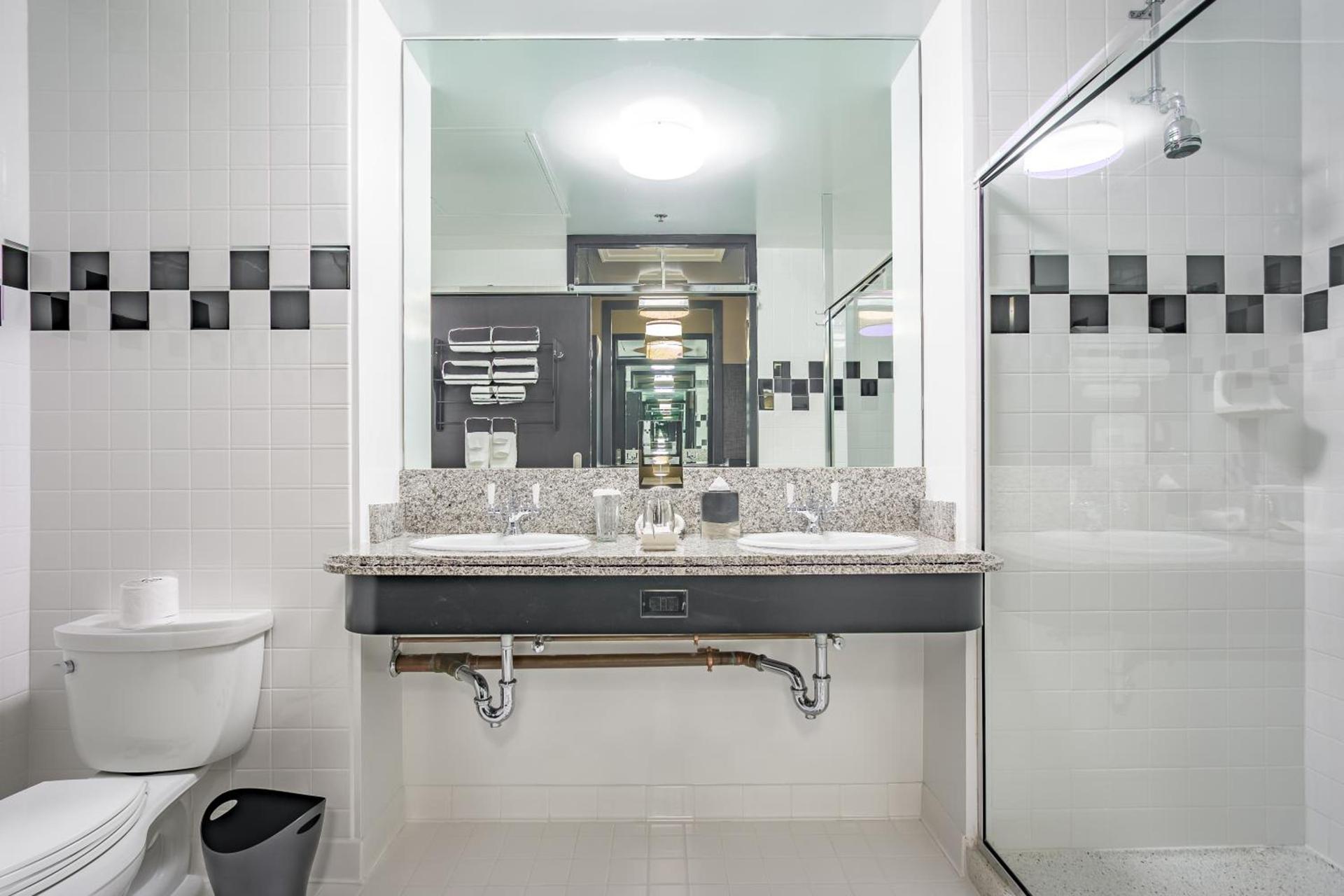 Proximity Hotel photo 67