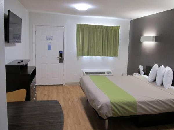 Studio 6 Extended Stay - Atlanta, GA - Chamblee photo 31