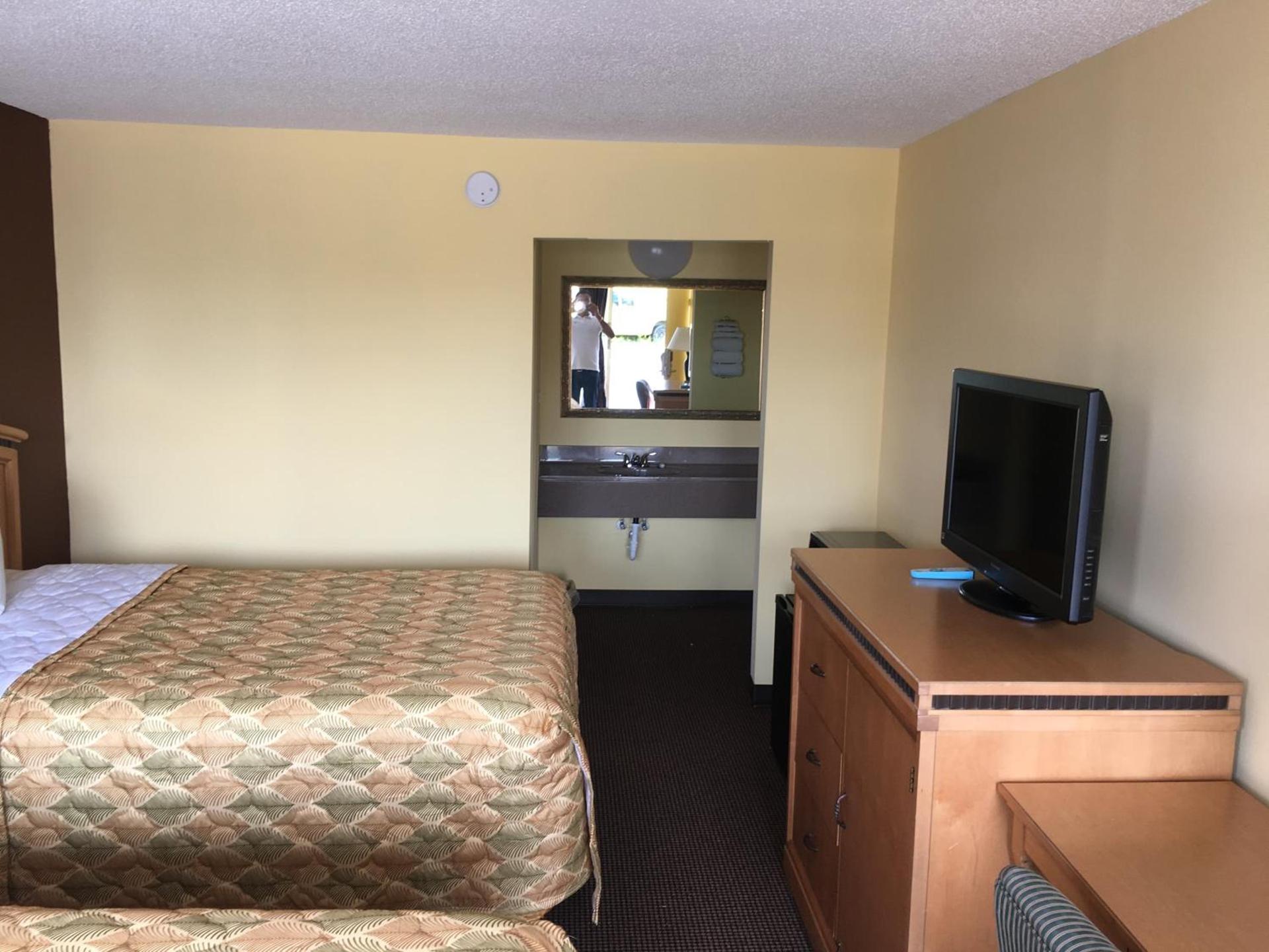 Budget inn Tarboro photo 8