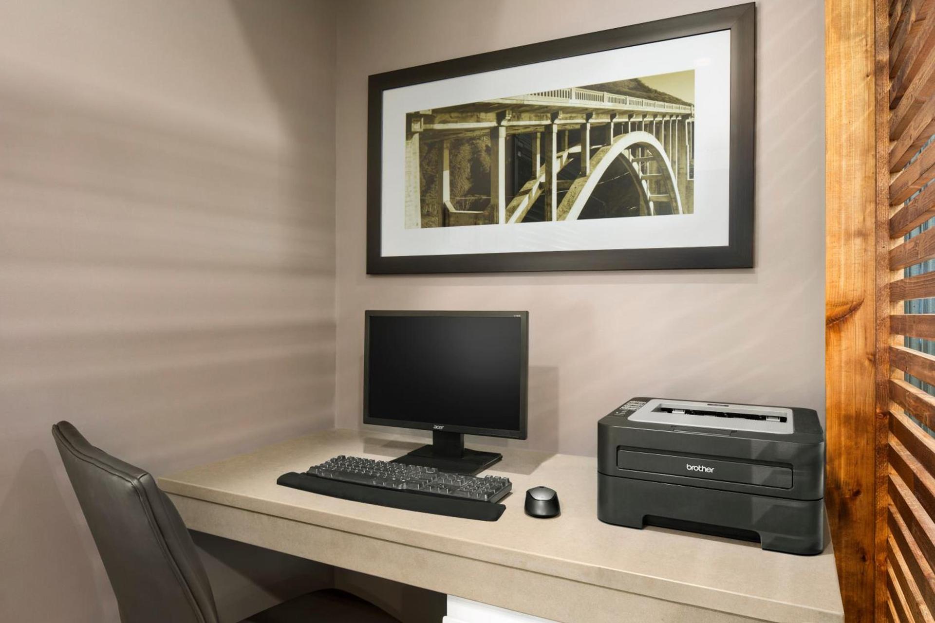 Country Inn & Suites by Radisson, Columbus Airport, OH photo 25