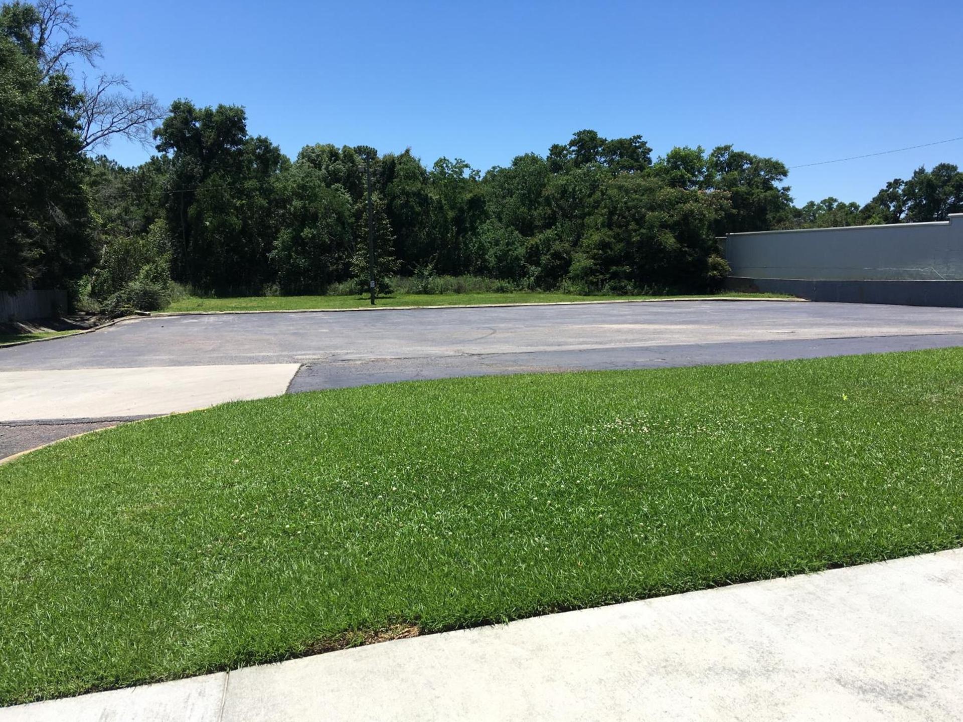 Super 8 by Wyndham Mobile photo 31