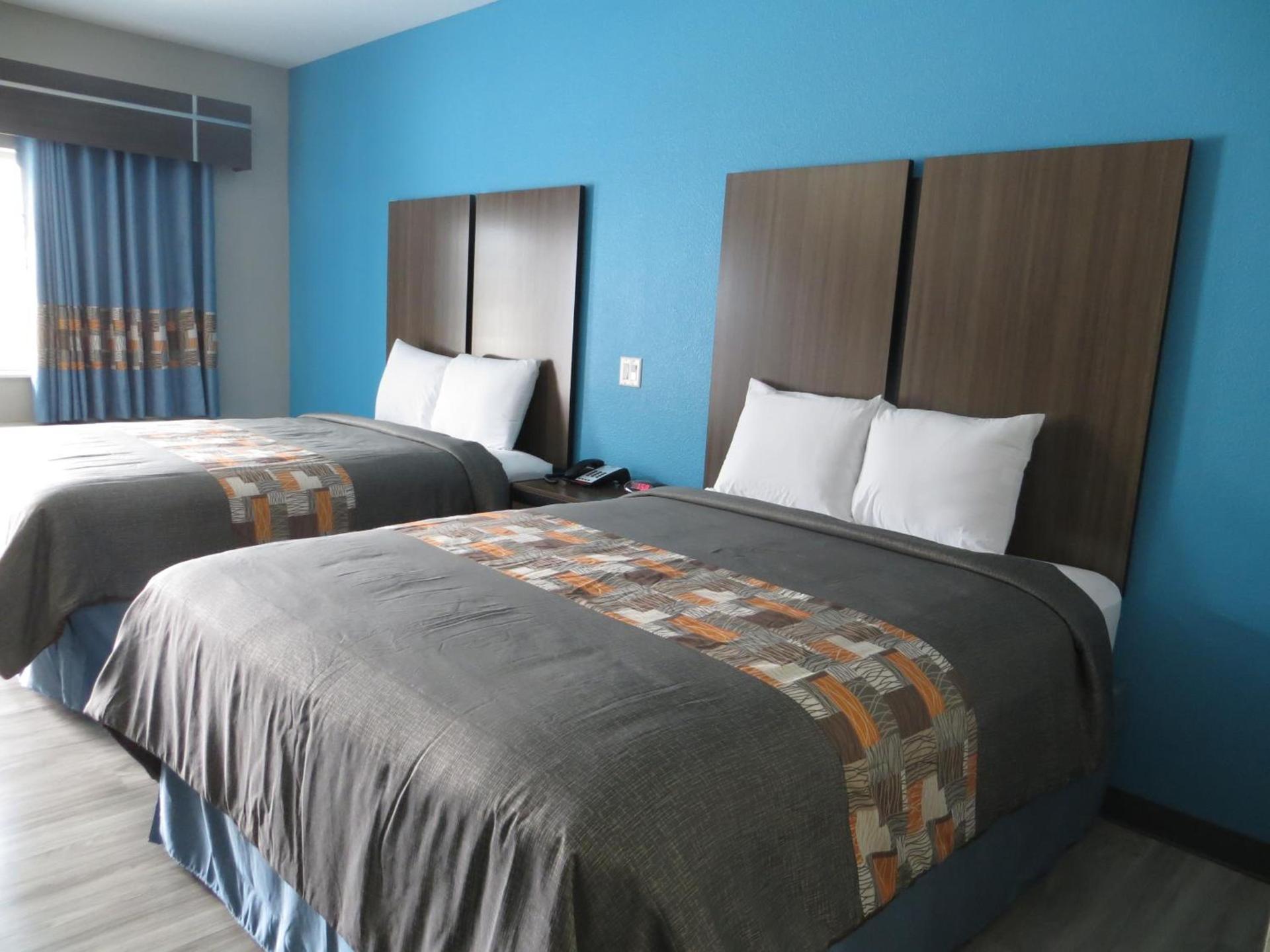 Haven Inn & Suites willowbrook photo 22