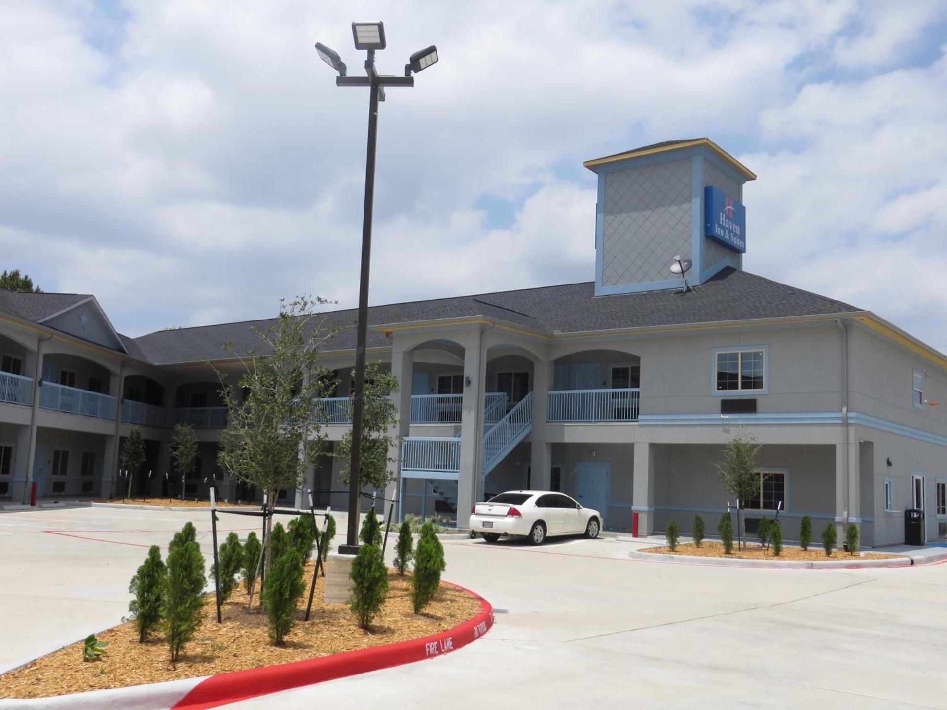 Haven Inn & Suites willowbrook photo 25