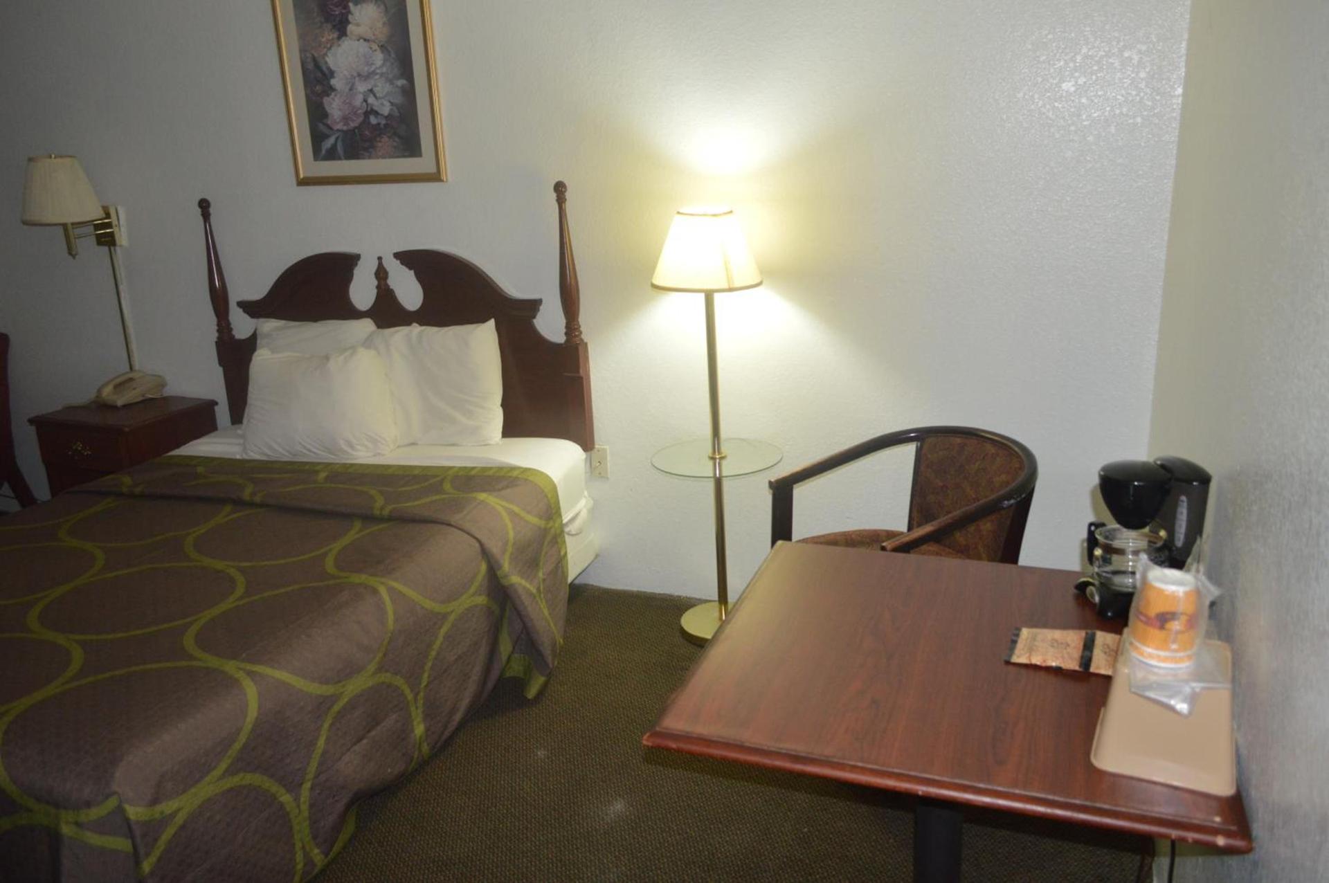 American Elite Inn photo 17
