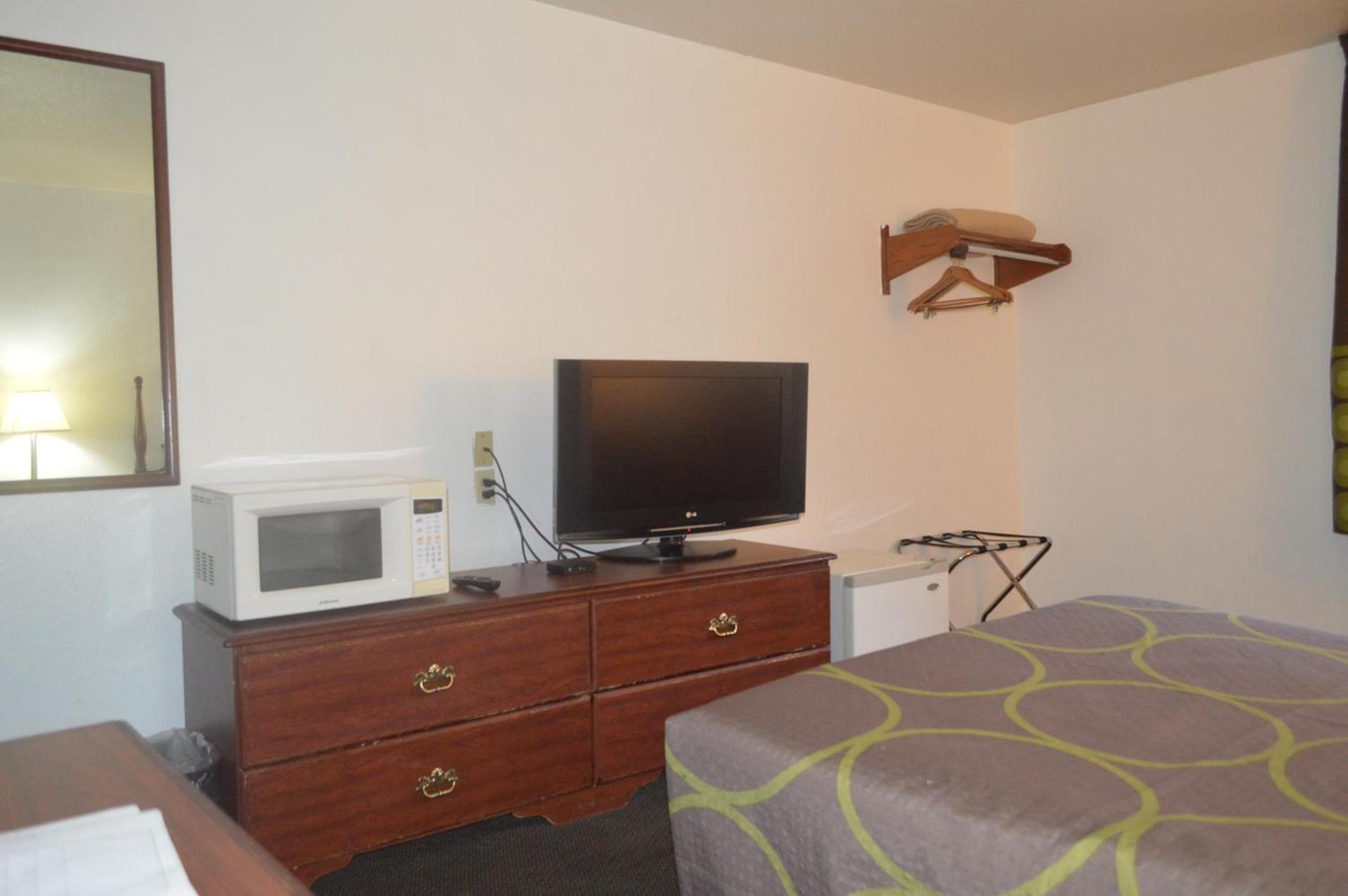 American Elite Inn photo 18