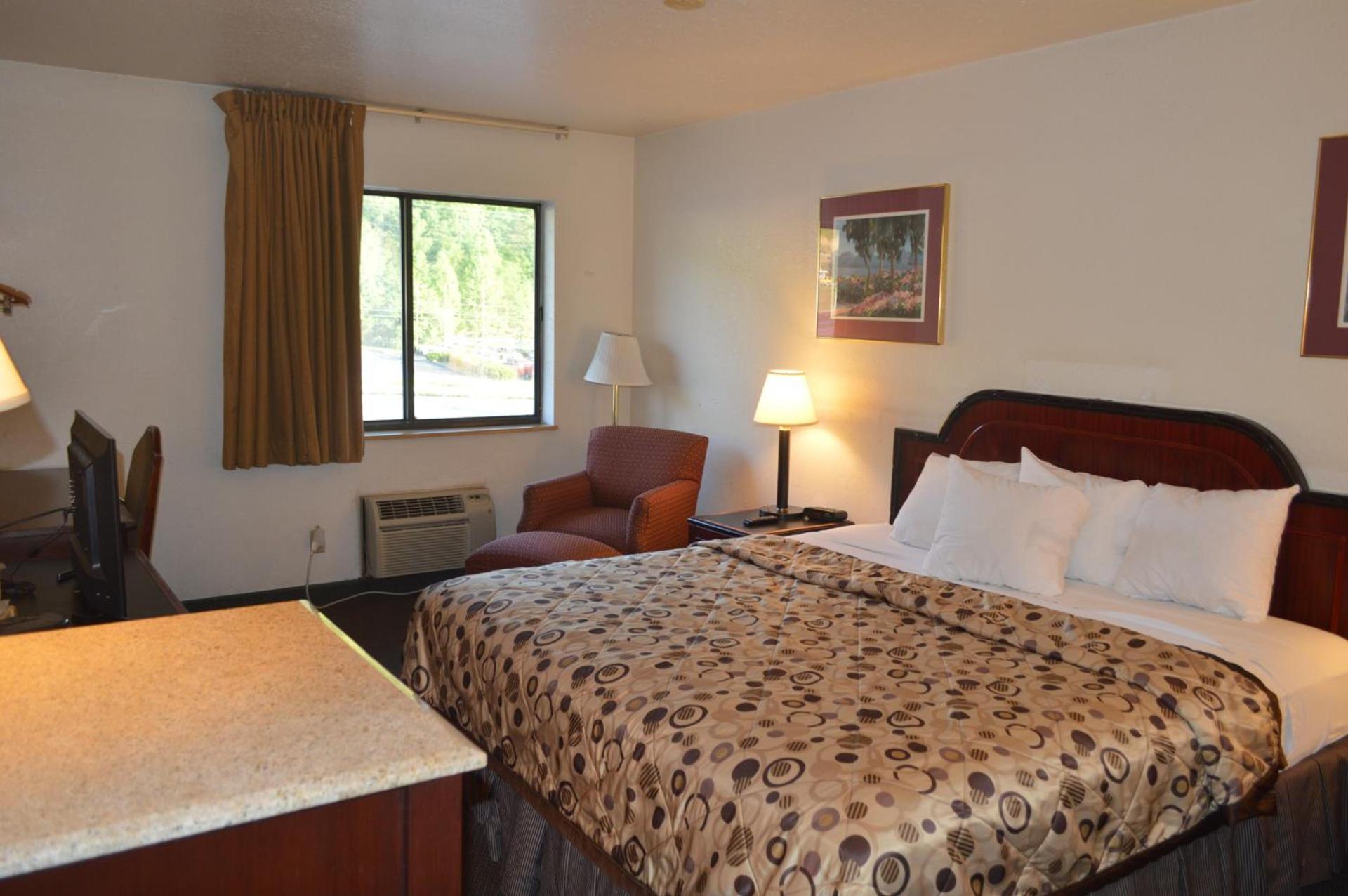 American Elite Inn photo 38