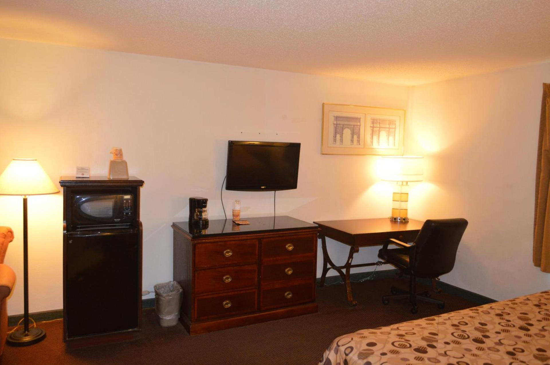 American Elite Inn photo 35