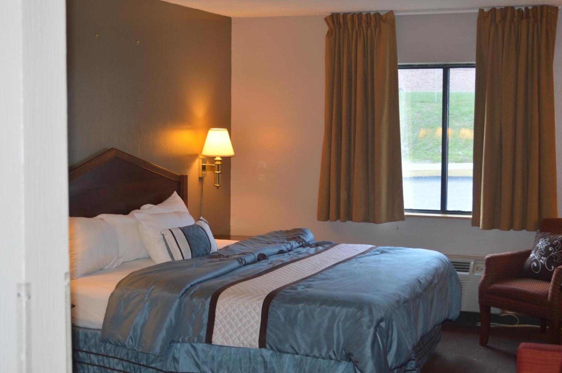 American Elite Inn photo 37