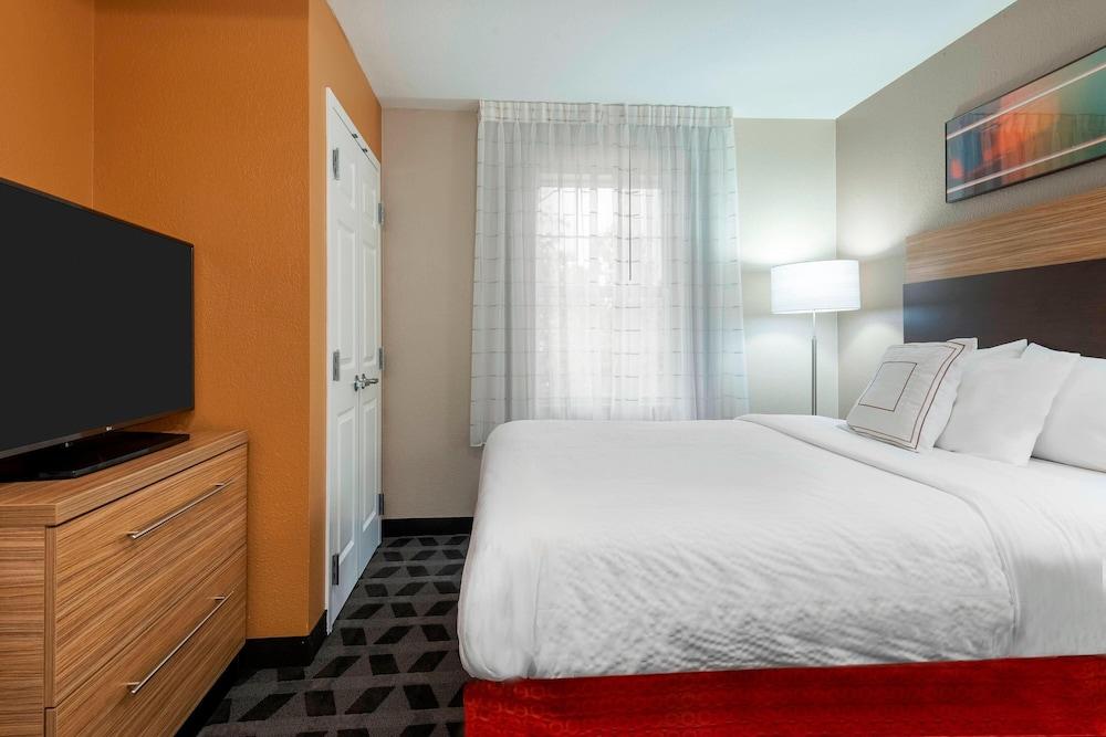 TownePlace Suites by Marriott Savannah Midtown photo 3