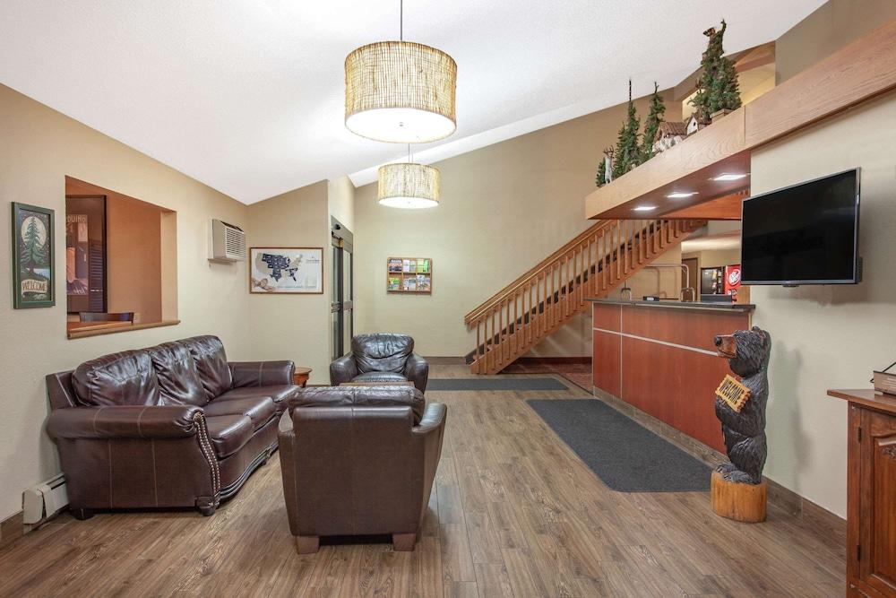 AmericInn by Wyndham Cloquet photo 21