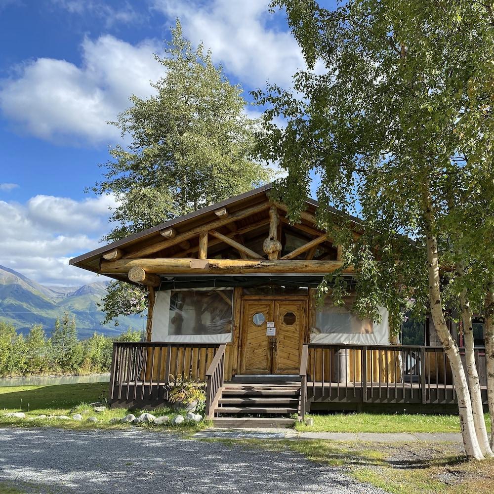 Trail Lake Lodge photo 9