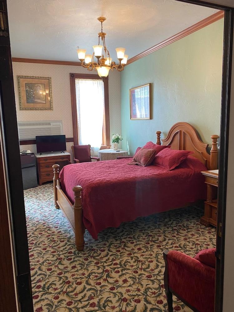 Cambridge Inn on Main photo 3