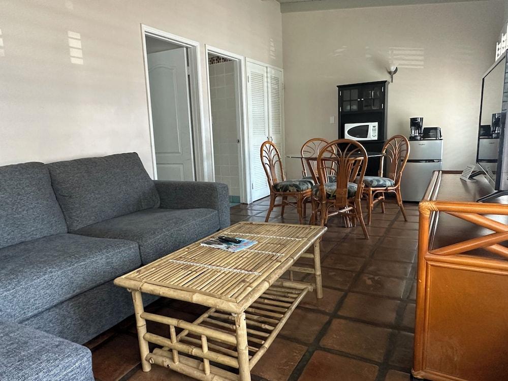 Sea Shore Motel photo 32
