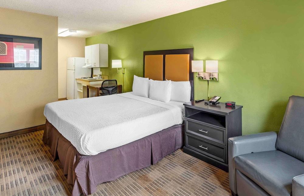 Extended Stay America Suites Sacramento Northgate photo 10