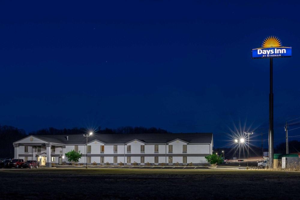 Days Inn by Wyndham Grayson photo 48