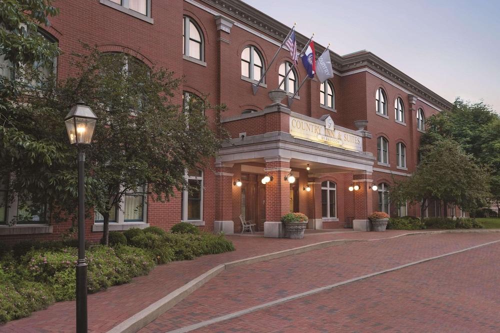 Country Inn & Suites by Radisson, St. Charles Historic District photo 32